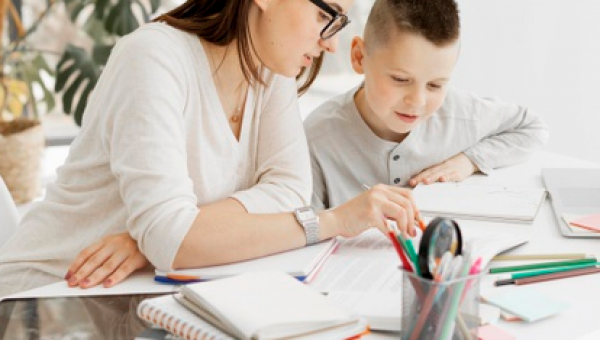 ORIENTAÇÃO EDUCACIONAL E SUPERVISÃO ESCOLAR