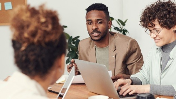 MARKETING E COMUNICAÇÃO EMPRESARIAL